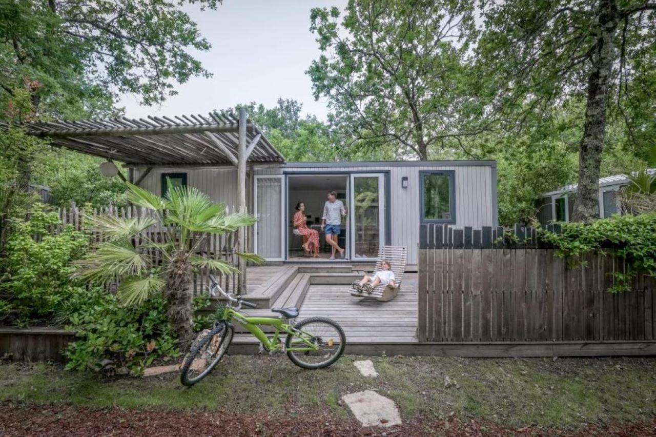 Camping Aux Couleurs Du Ferret Lège-Cap-Ferret Exteriör bild
